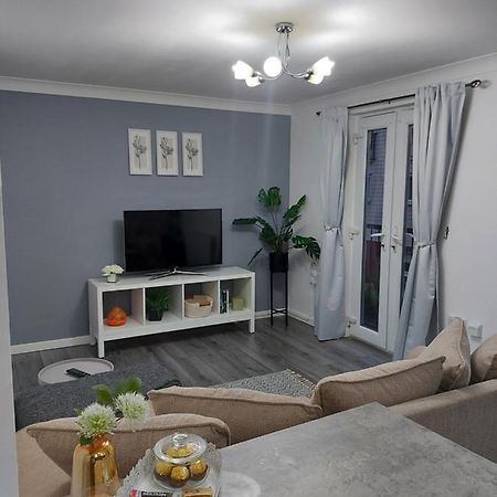 Lovely 1-Bedroom Condo With Parking On Premises Minworth Εξωτερικό φωτογραφία